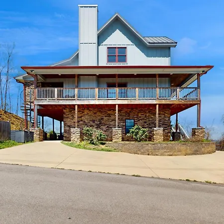 The Hilltop Chalet